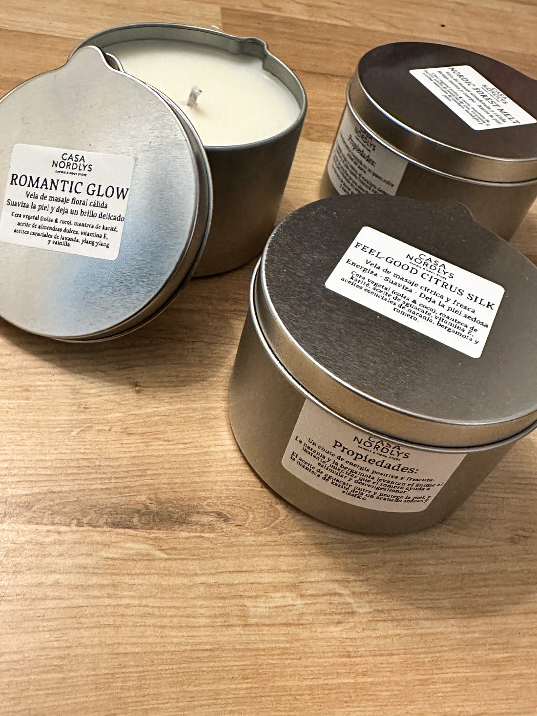 Vela de masaje artesanal con aceites naturales y esenciales - Hecha a mano en Barcelona