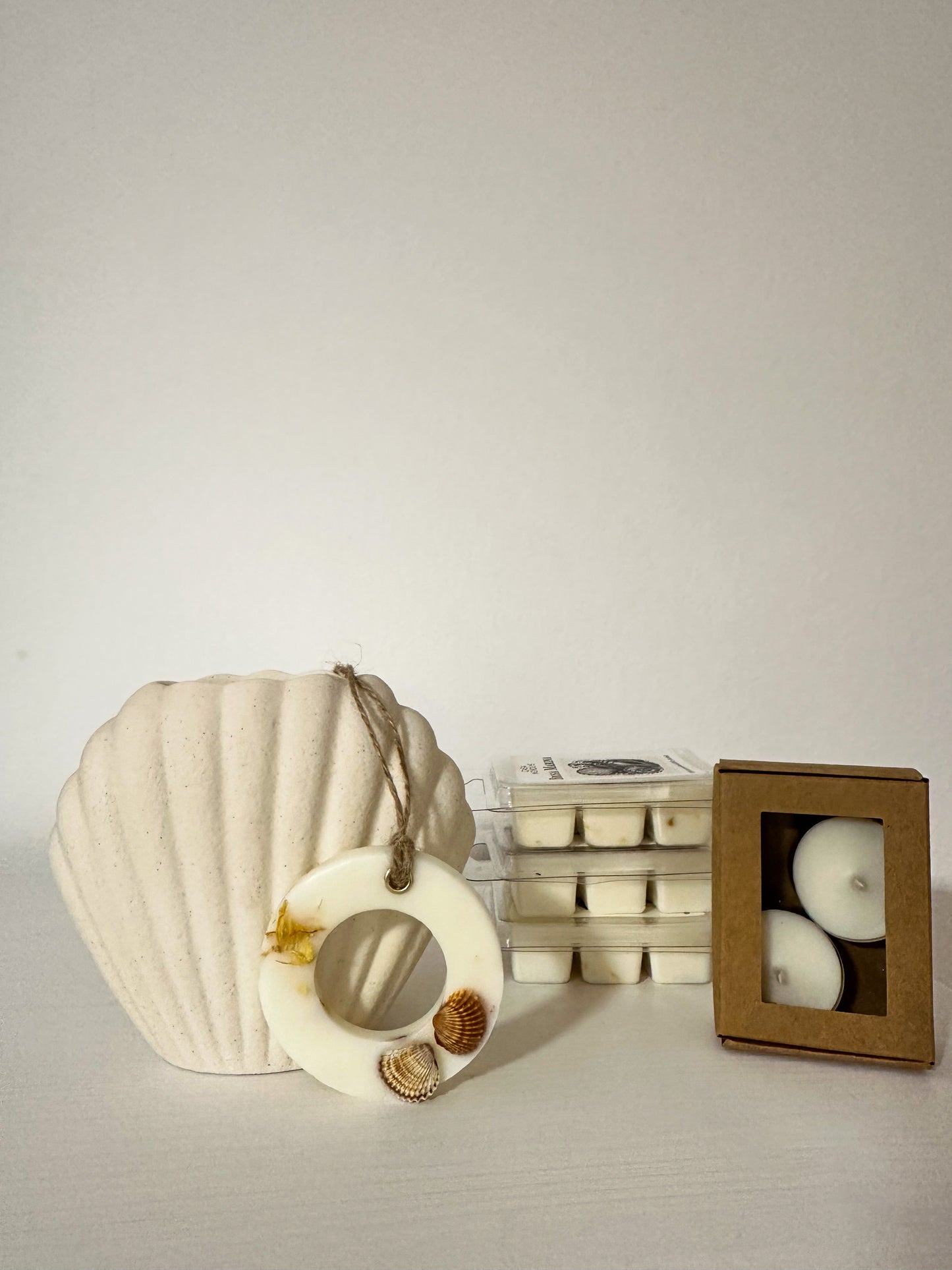 Set Havbrise en caja regalo - 3 x wax melts, quemador, velas de té y wax sachet